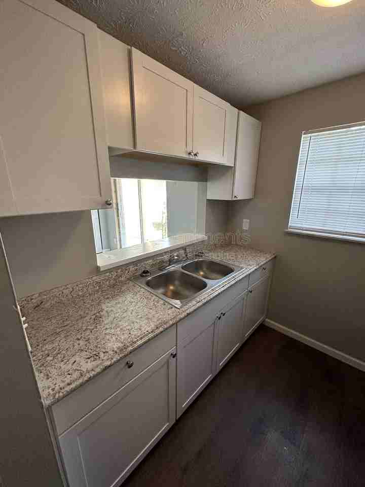 6219 Graceland Ave #1 - Photo 2 of 7