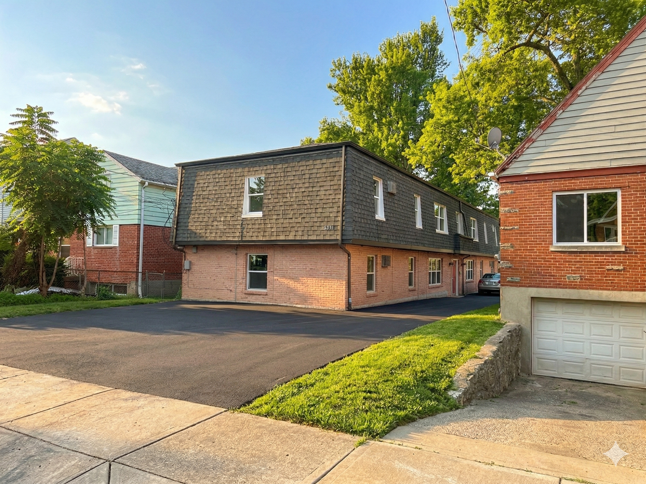 6219 Graceland Ave #1 - Photo 7 of 7