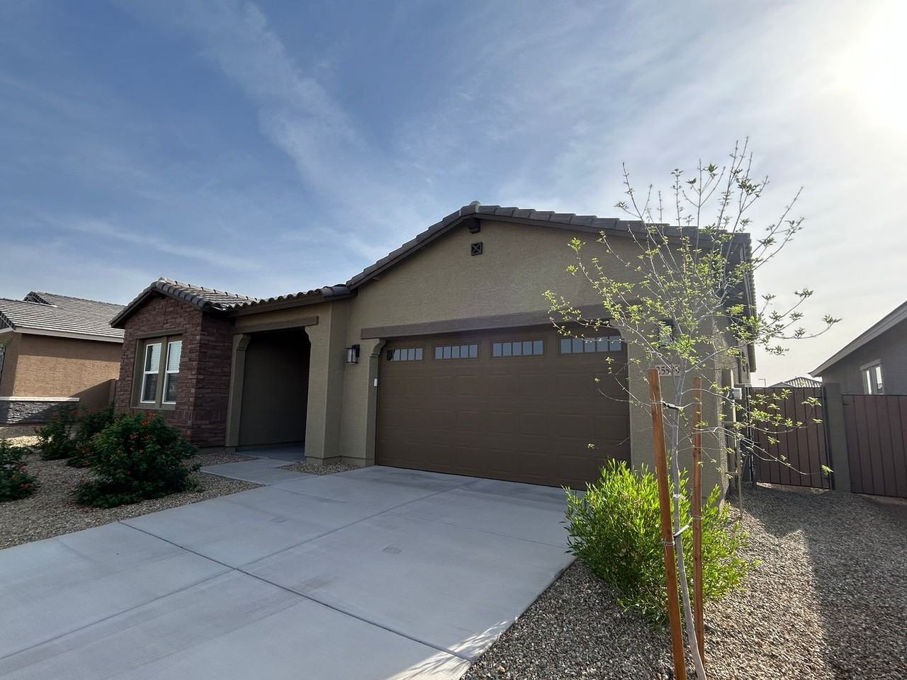 25509 N 149th Ave - Photo 2 of 28