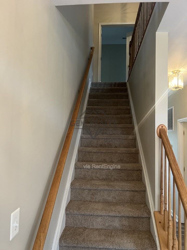 6507 Hot Spring Ln - Photo 5 of 23