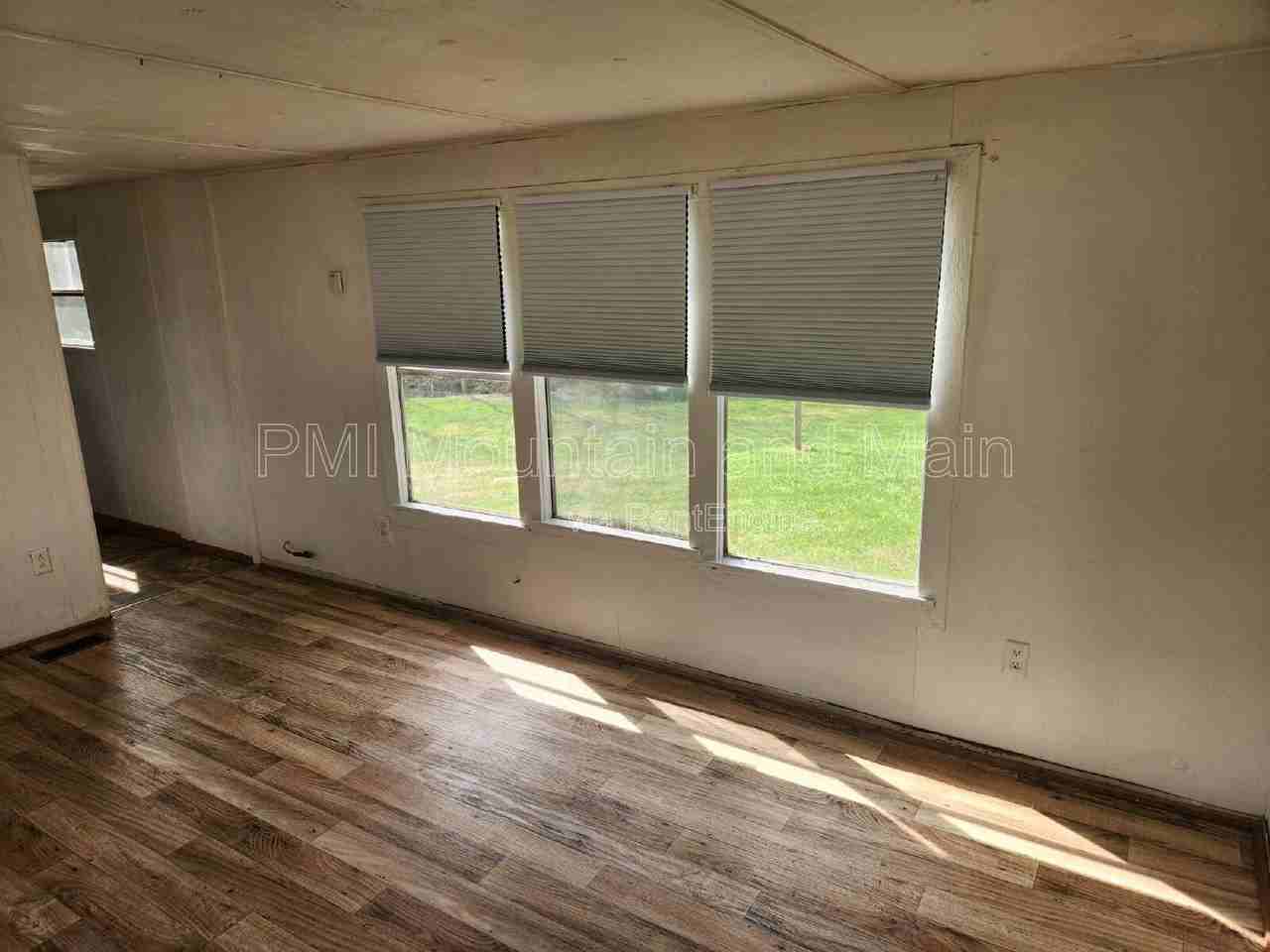 9 Grateful Way - Photo 4 of 22