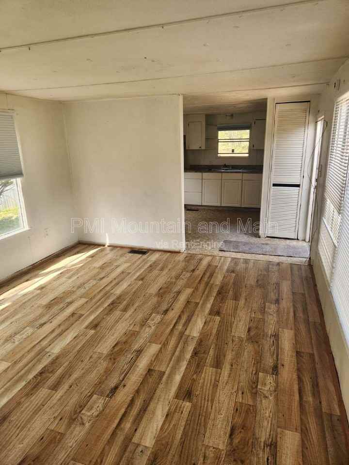 9 Grateful Way - Photo 6 of 22