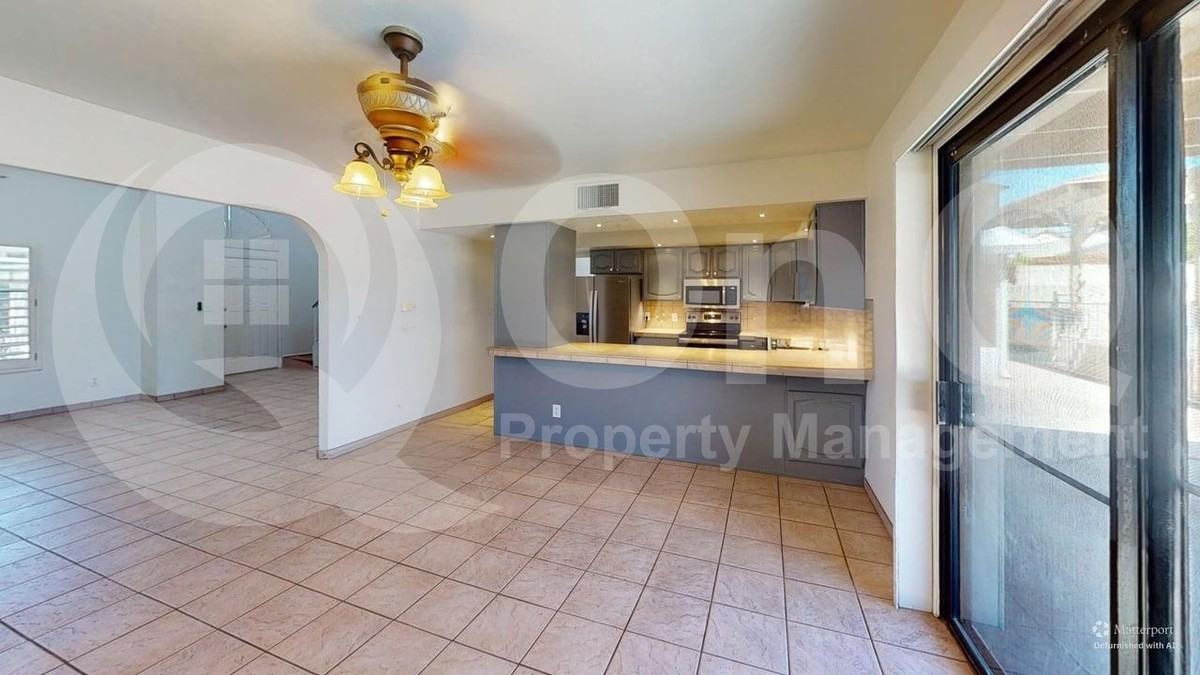 9650 N Vendone Ave - Photo 5 of 24