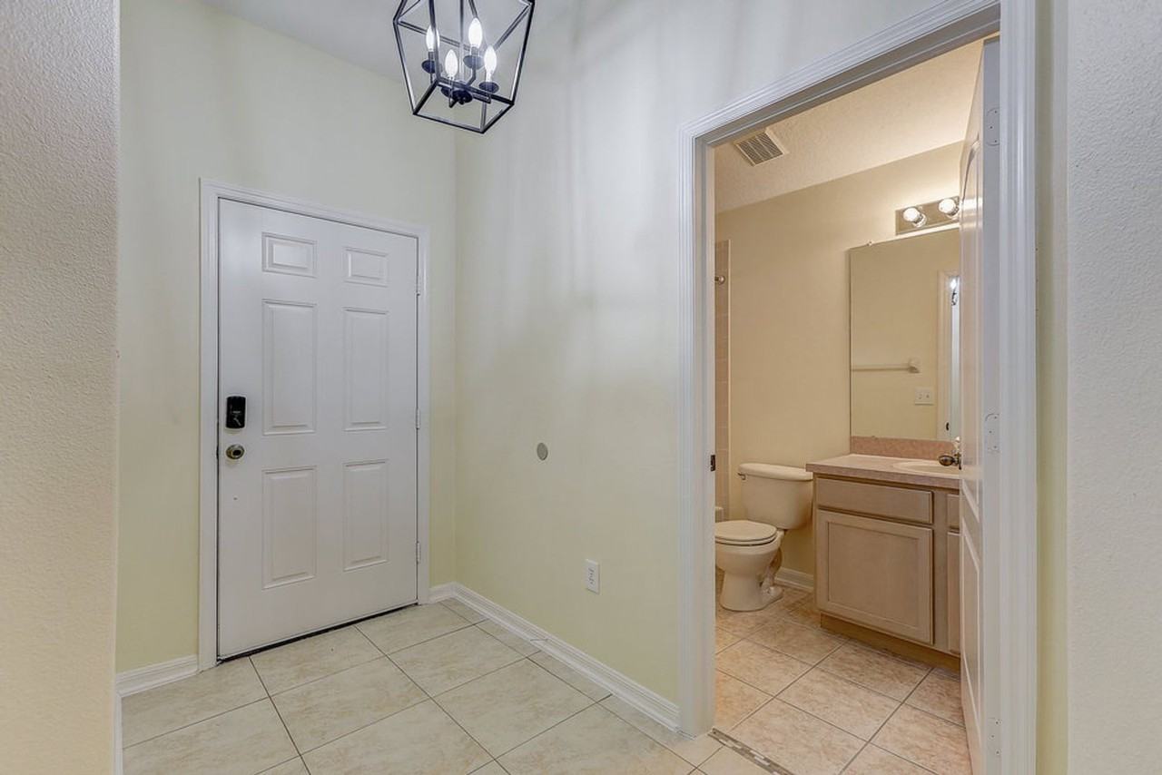 19332 Everton Pl - Photo 5 of 40