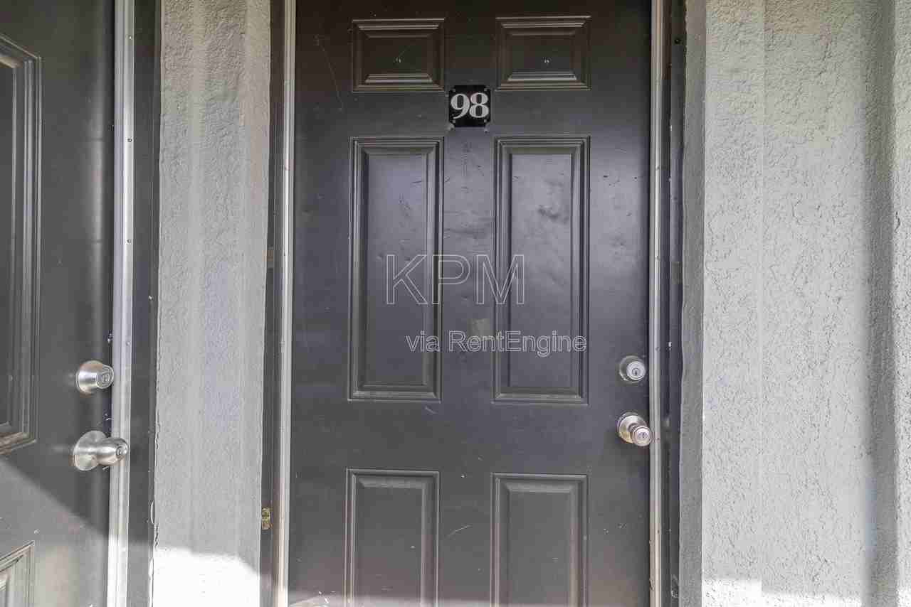 3939 N Pershing Ave #098 - Photo 2 of 11