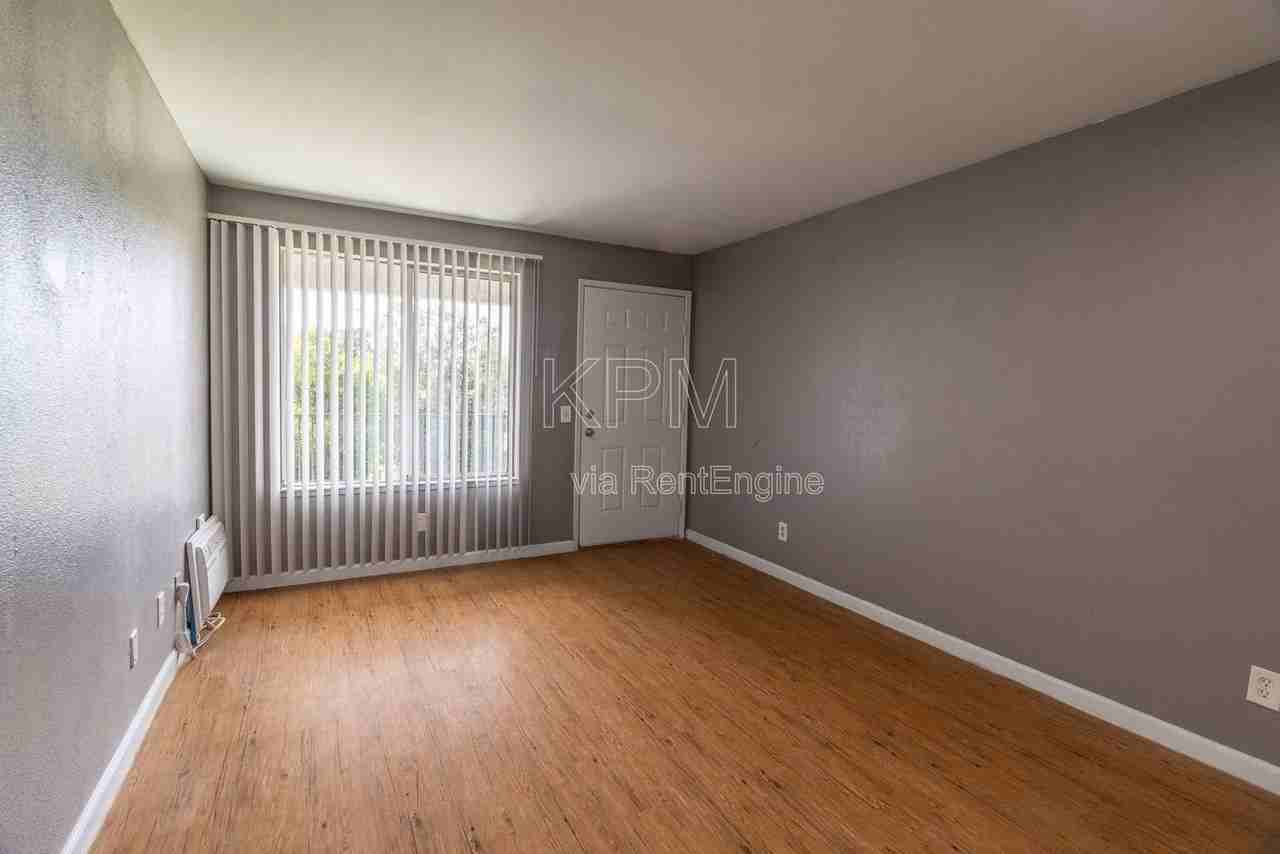 3939 N Pershing Ave #098 - Photo 4 of 11