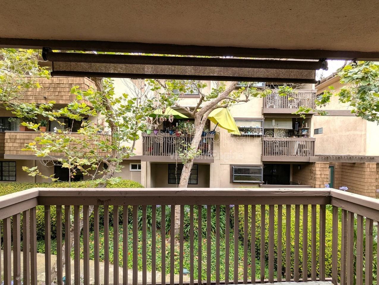 8850 Villa La Jolla Dr #204 - Photo 5 of 29