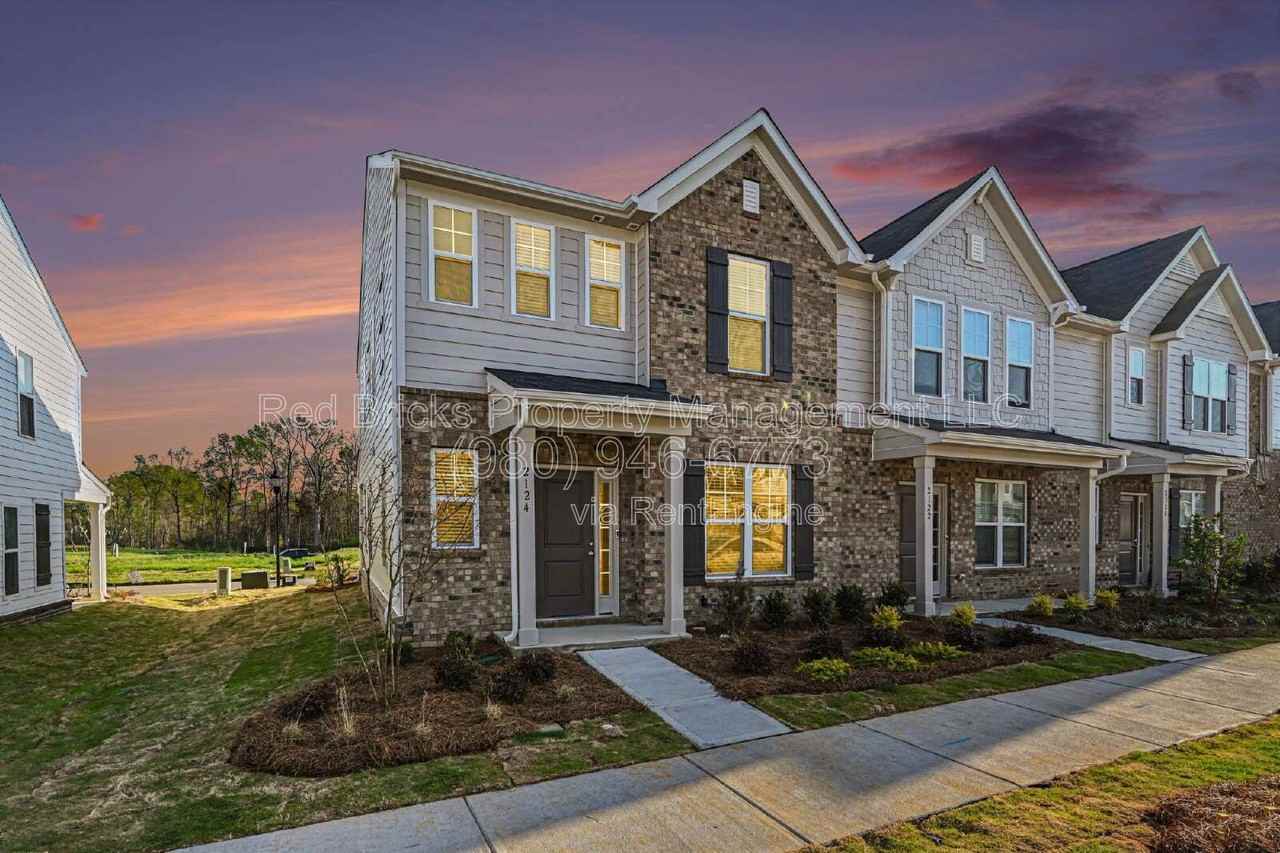 2124 Cobble Ct - Photo 4 of 24