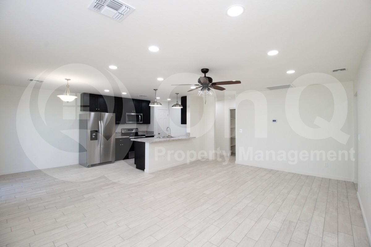 13185 S San Simon Rd #A - Photo 3 of 26