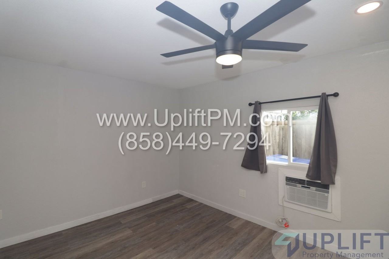 3639 36th St - Photo 7 of 47