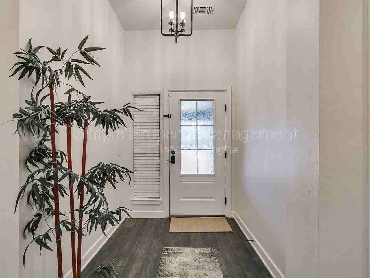 18008 Jimenez Dr - Photo 3 of 34