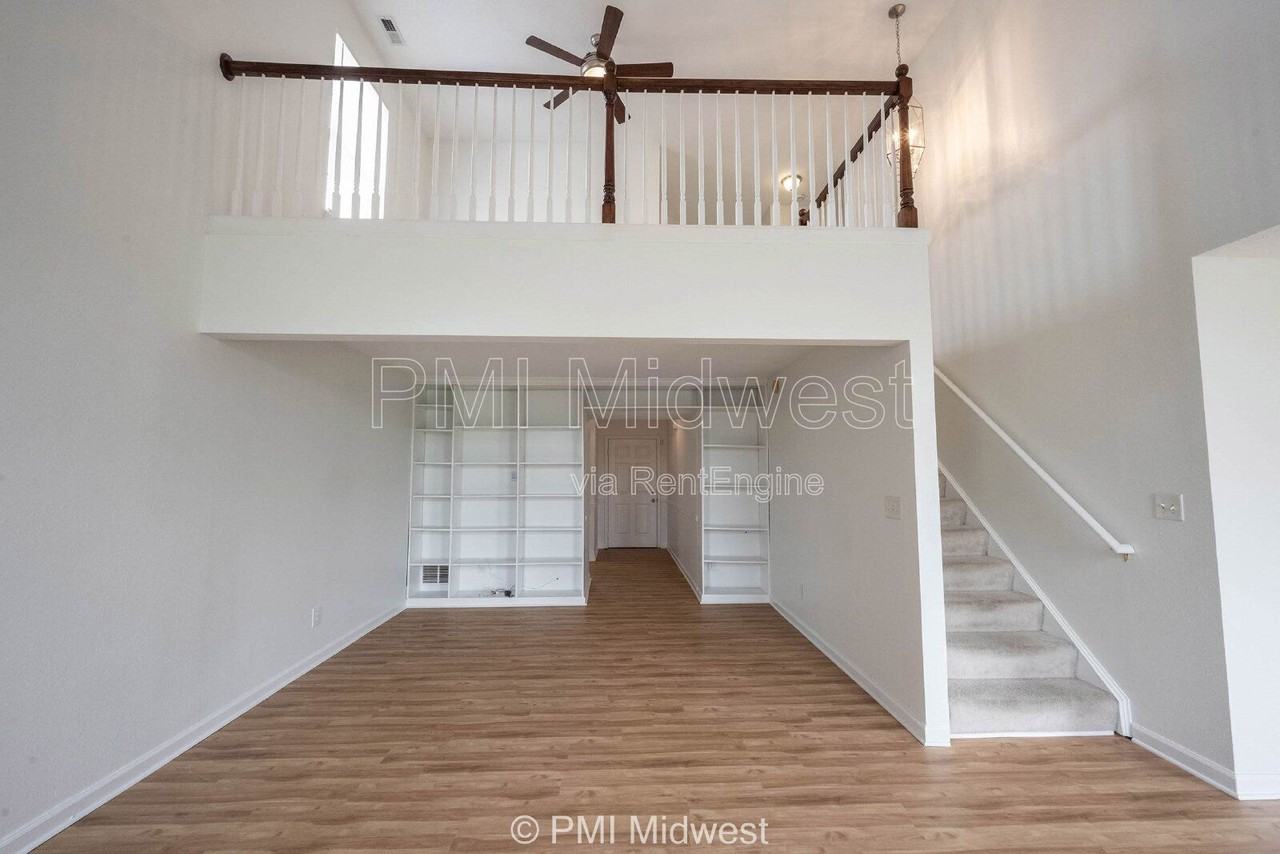 3822 Limelight Ln - Photo 7 of 40