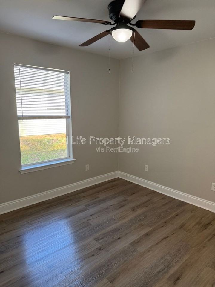 8444 Chisholm Rd - Photo 7 of 13