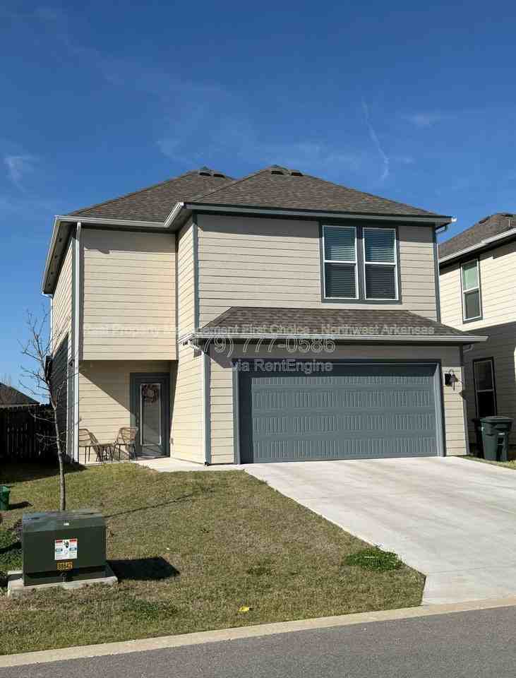 4801 W Triangle St - Photo 2 of 22