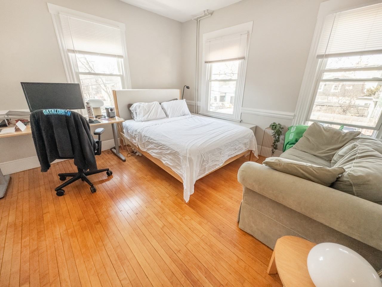 68 Pleasant St #2 - Photo 5 of 26