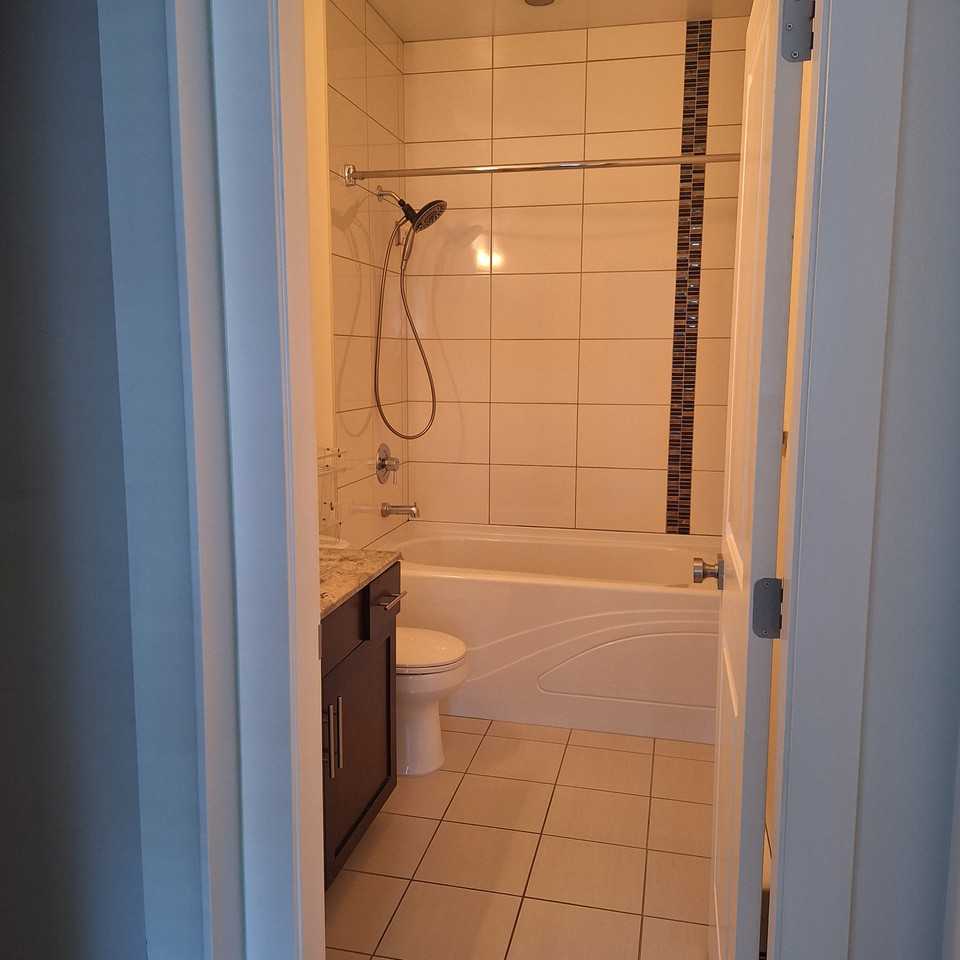 662 Goldstream Avenue #404 - Photo 6 of 12