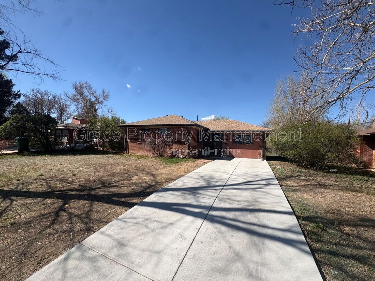 1343 Del Mar Pkwy - Photo 2 of 14