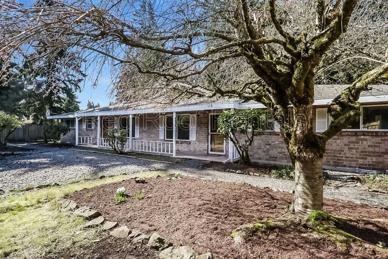 4414 67th Ave W - Photo 2 of 16