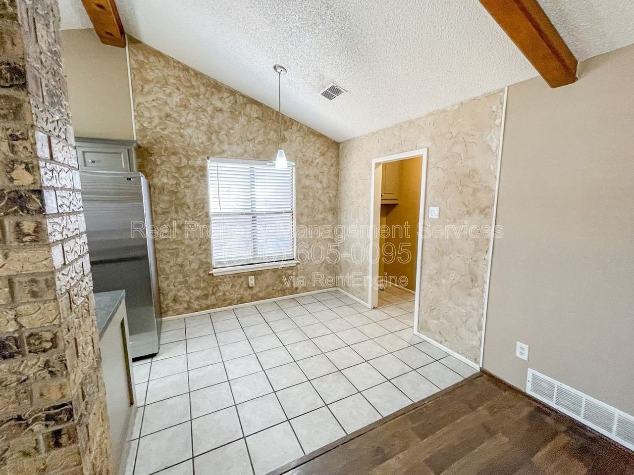 2108 77th St - Photo 7 of 16