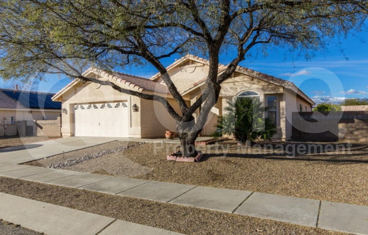 9557 E Blue Ridge Mountain St - Photo 2 of 25