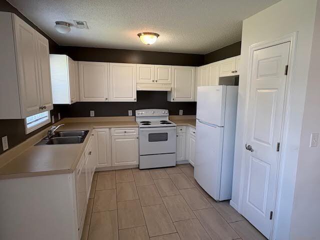 1710 Garland St - Photo 4 of 14