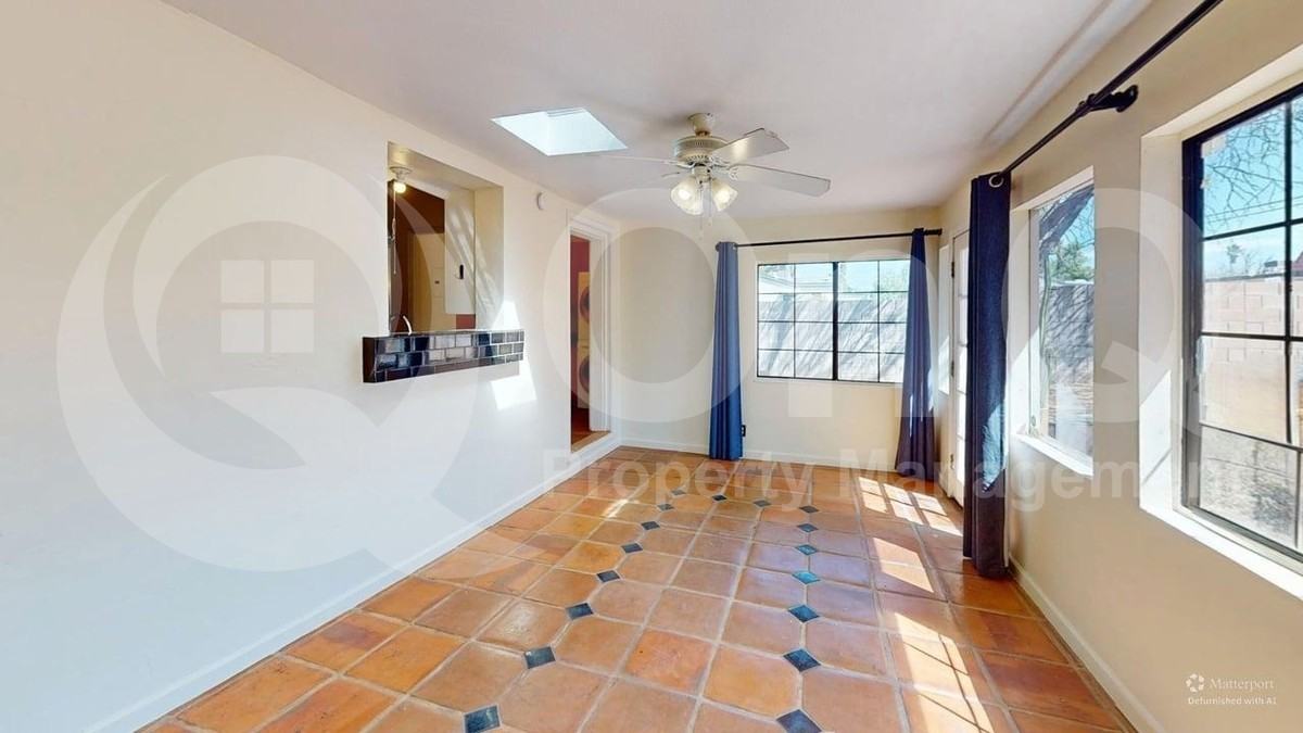 3022 E Lester St - Photo 6 of 21