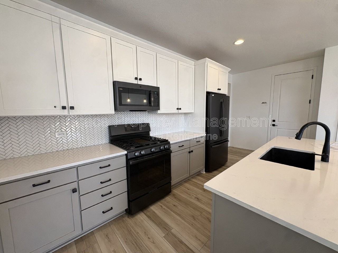 18954 E 97th Pl - Photo 4 of 23