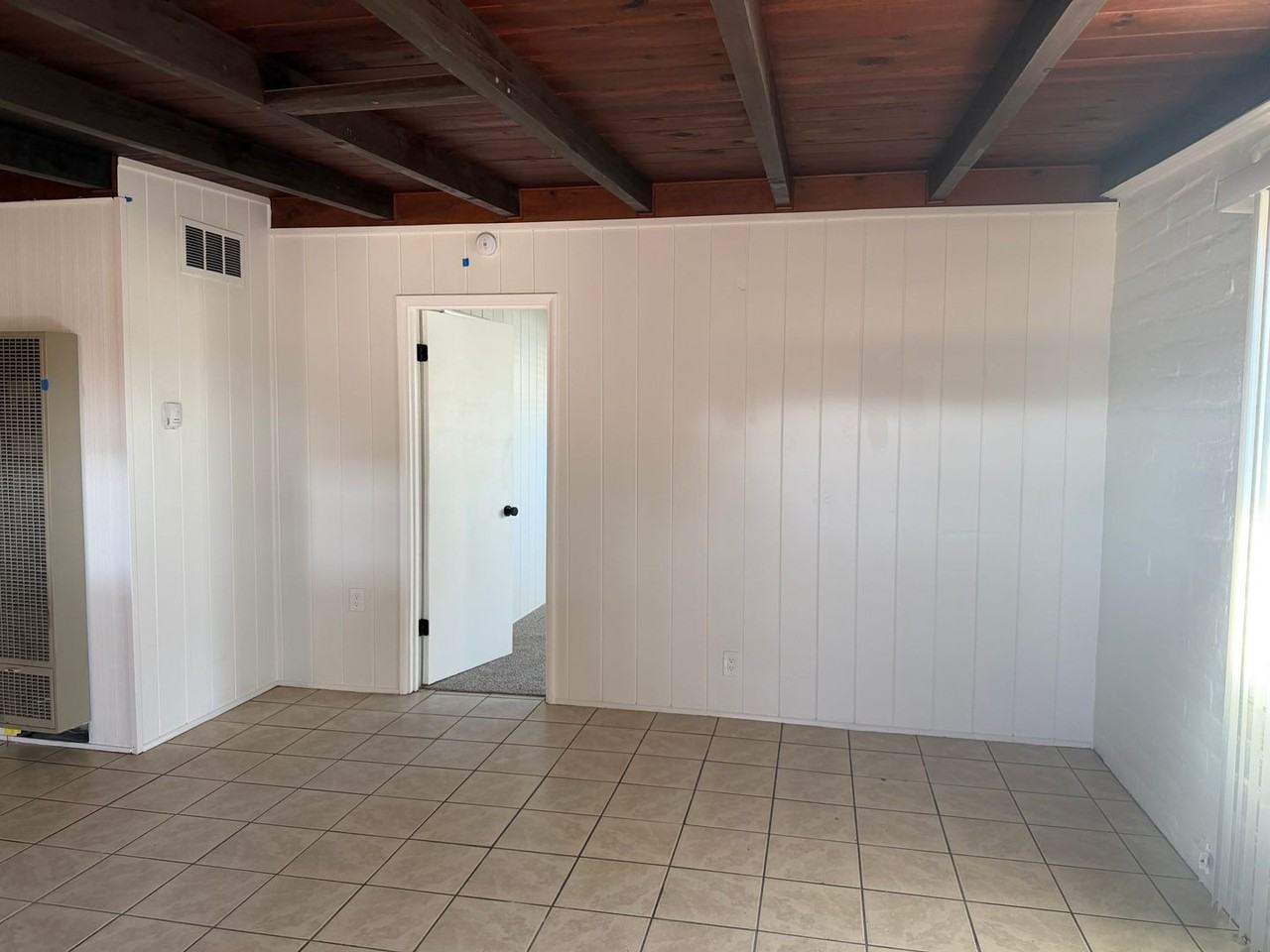 3233 E Water St - Photo 6 of 16