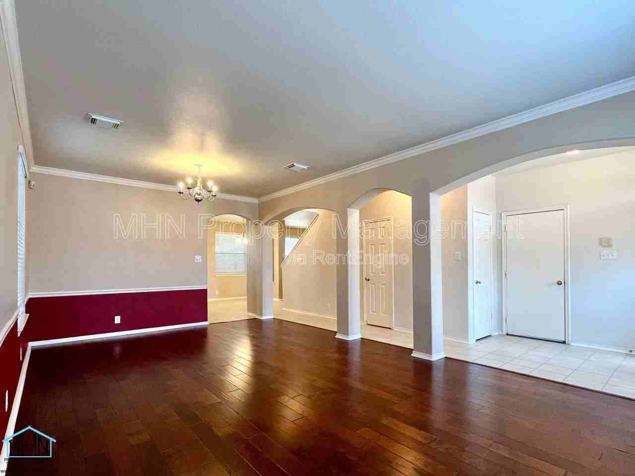 9747 Copperway - Photo 4 of 34