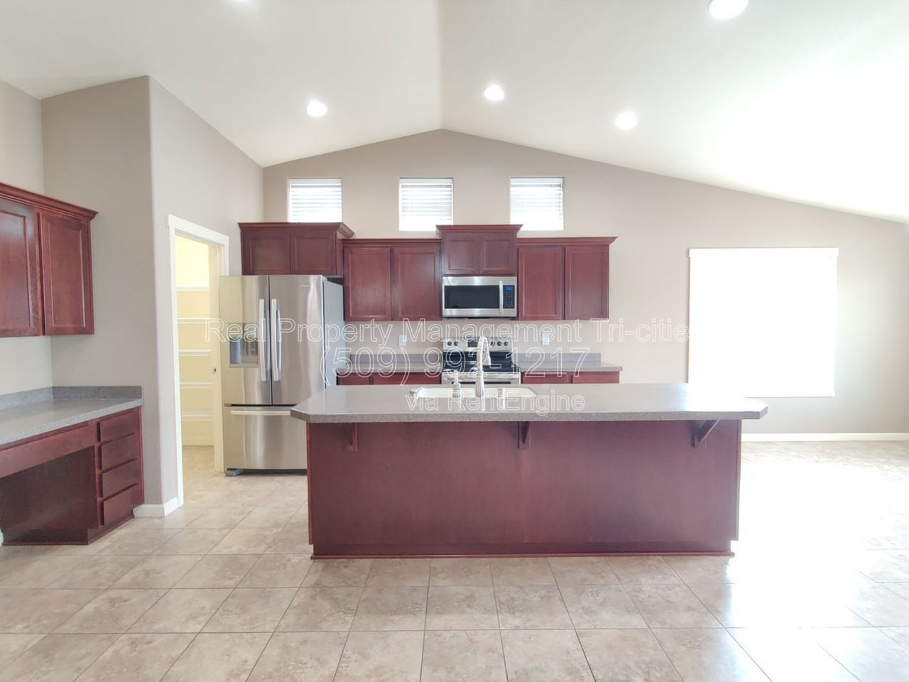 603 Hill Top View St - Photo 5 of 24