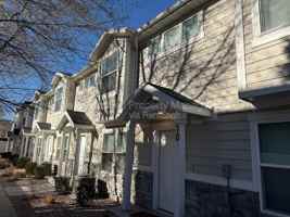 featured image of 1173 W Shady Brook Ln #10