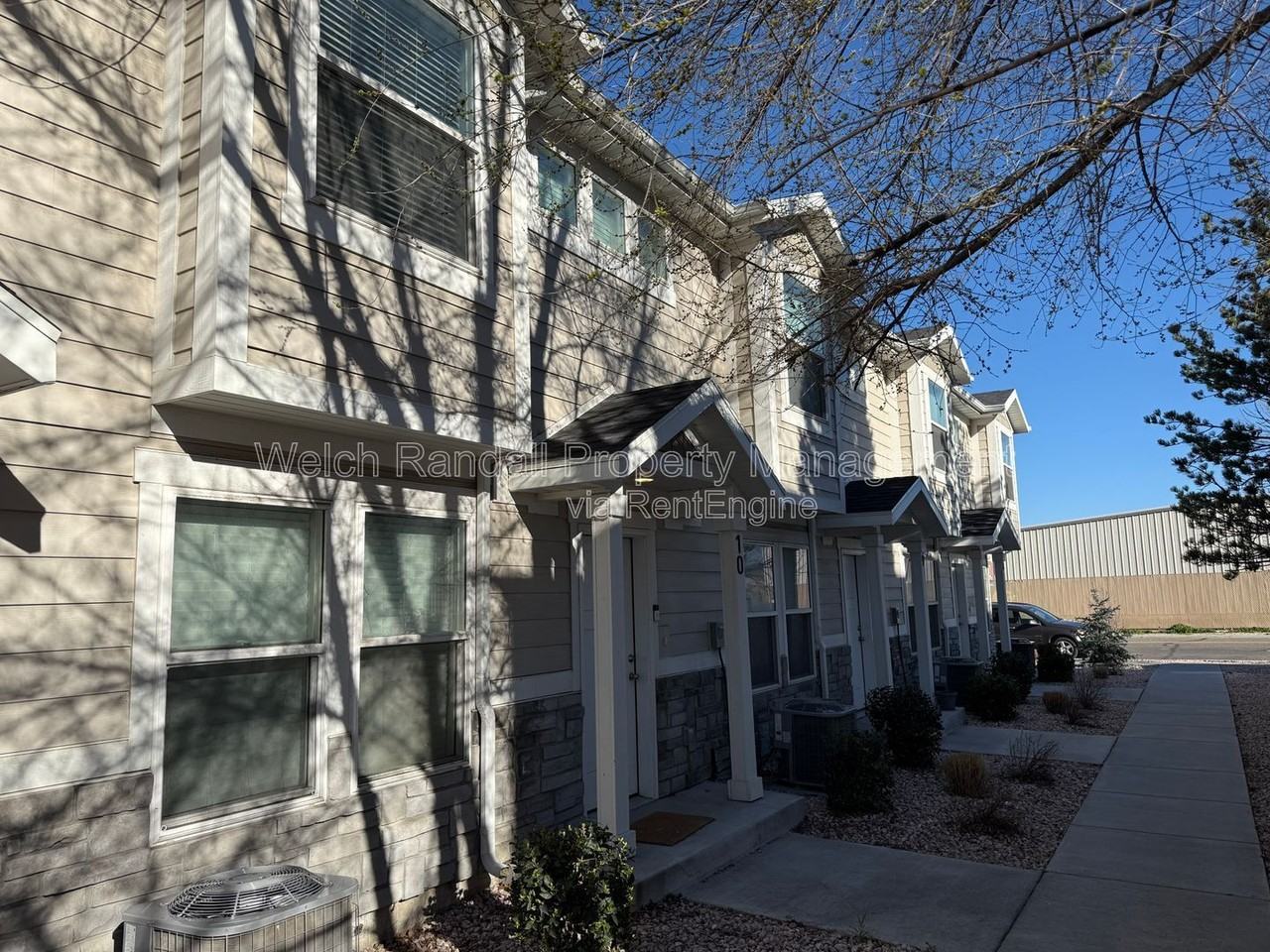 1173 W Shady Brook Ln #10 - Photo 2 of 23