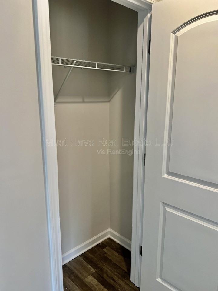 1459 Cannan Mountain Dr - Photo 5 of 31