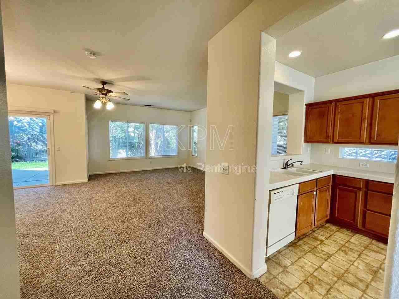 3908 Lembert Dome Ct - Photo 4 of 34