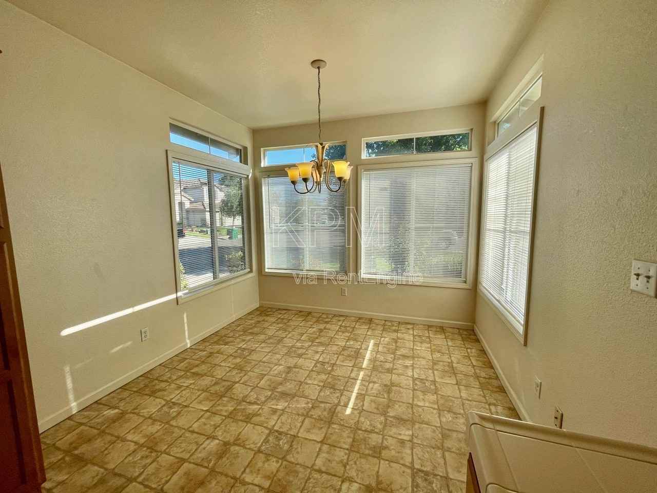 3908 Lembert Dome Ct - Photo 7 of 34