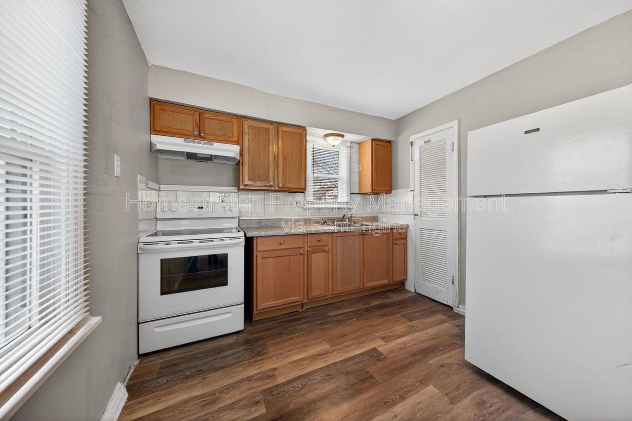 605 Abston Ave - Photo 7 of 28