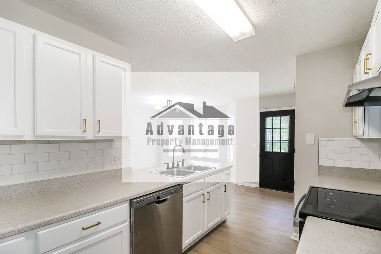 2878 Norfair Loop - Photo 3 of 18