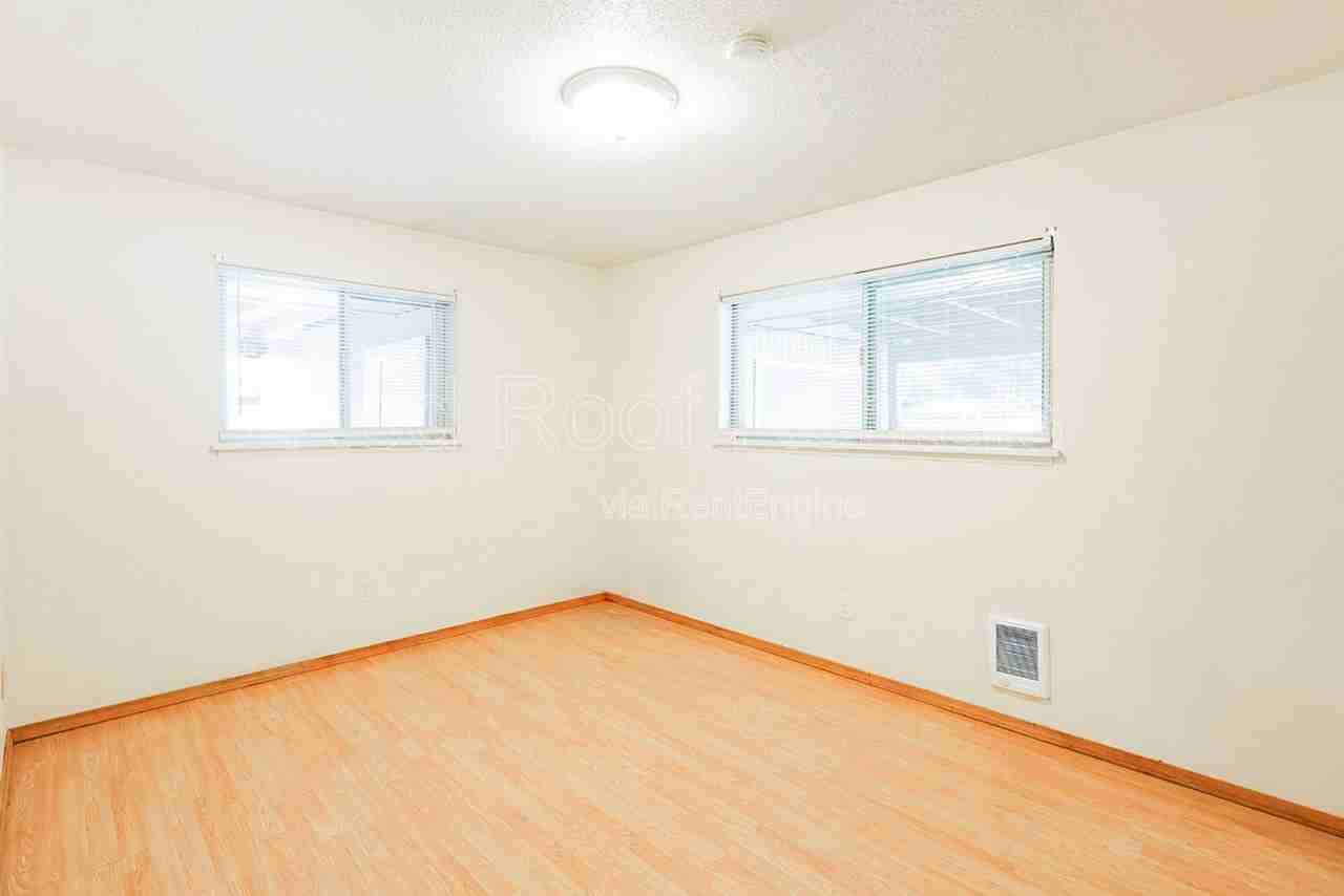 4416 67th Ave W - Photo 7 of 16