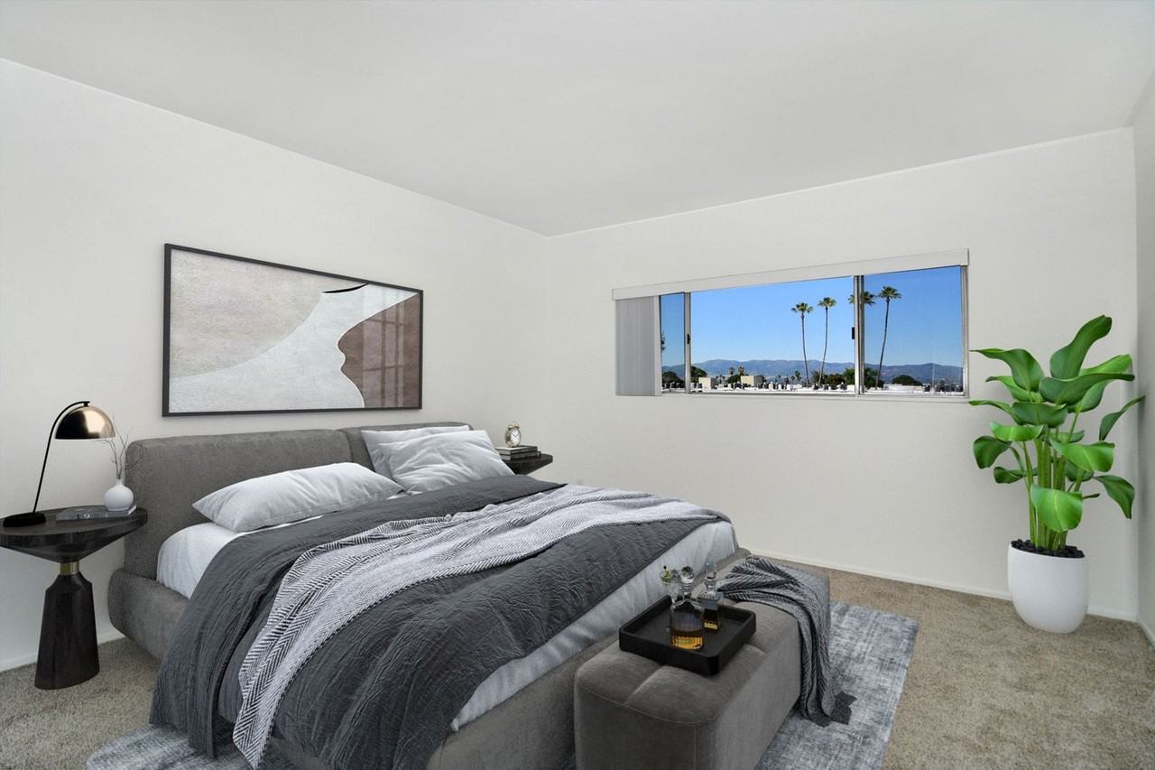 5417 & 5425 Zelzah Avenue - Photo 6 of 40