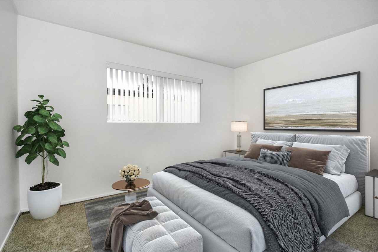 5417 & 5425 Zelzah Avenue - Photo 7 of 40