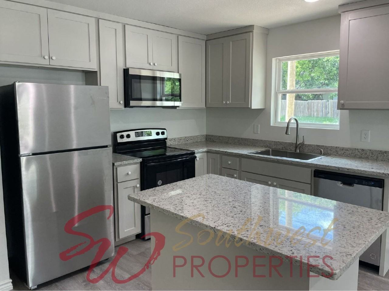 1392 N Paddock St - Photo 3 of 19