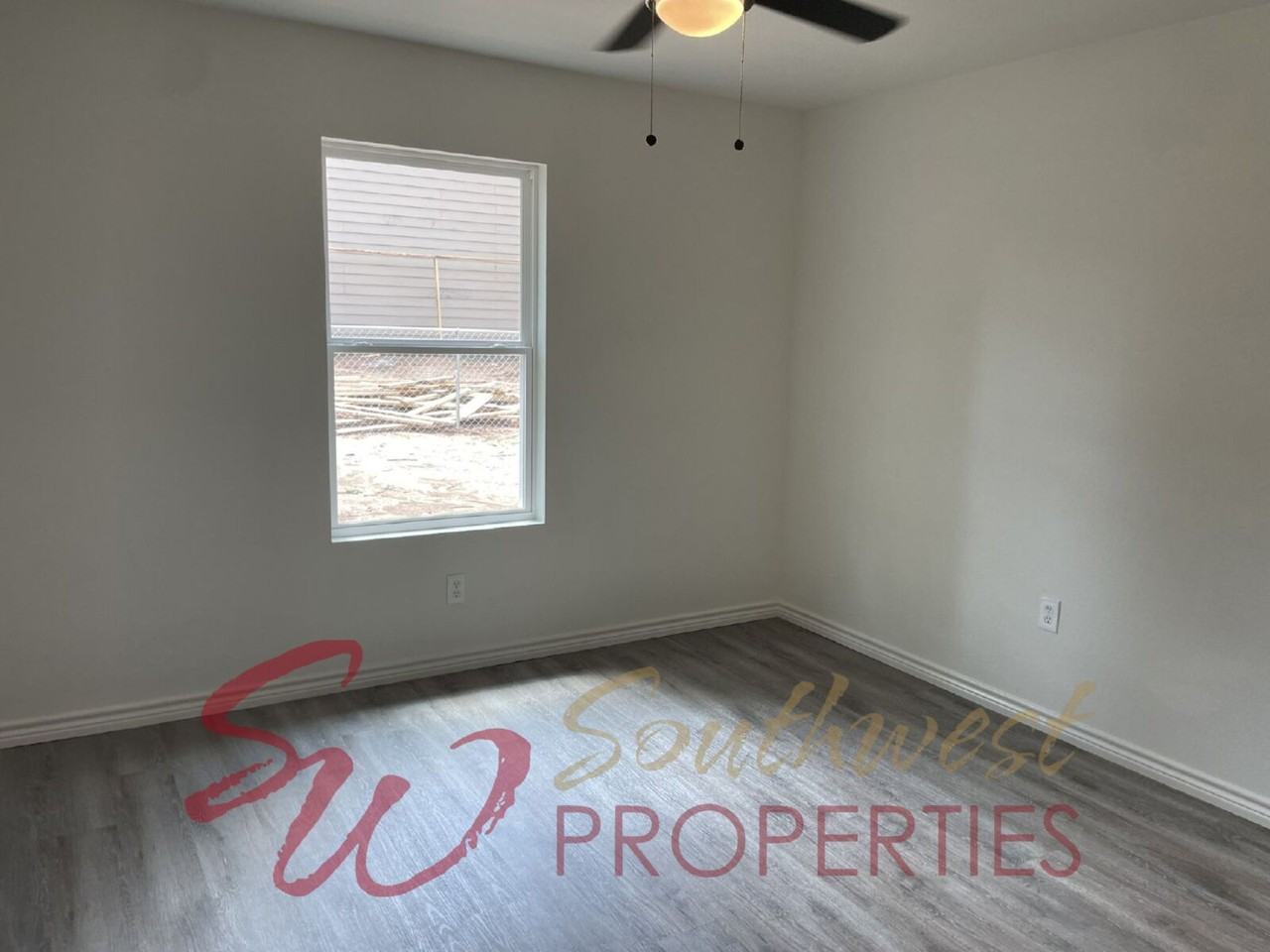 1392 N Paddock St - Photo 7 of 19