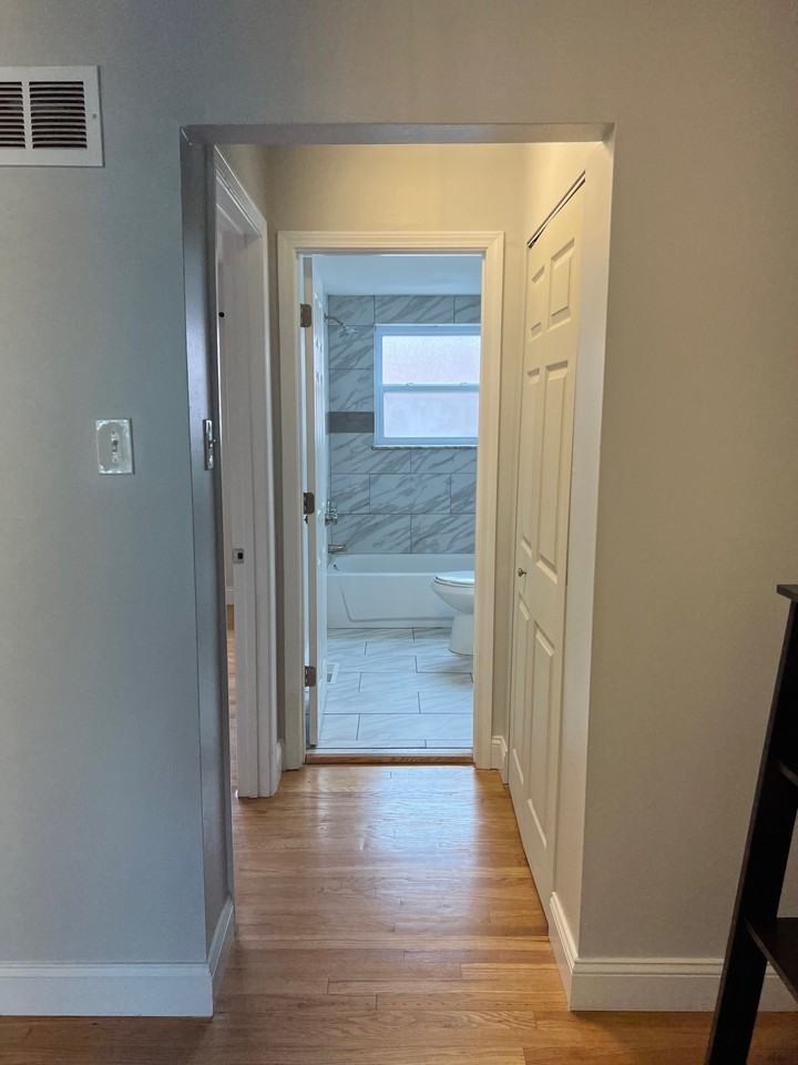 929 Brookside Ave #C - Photo 7 of 14