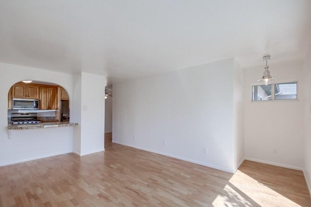 10248 Princess Sarit Way - Photo 6 of 46