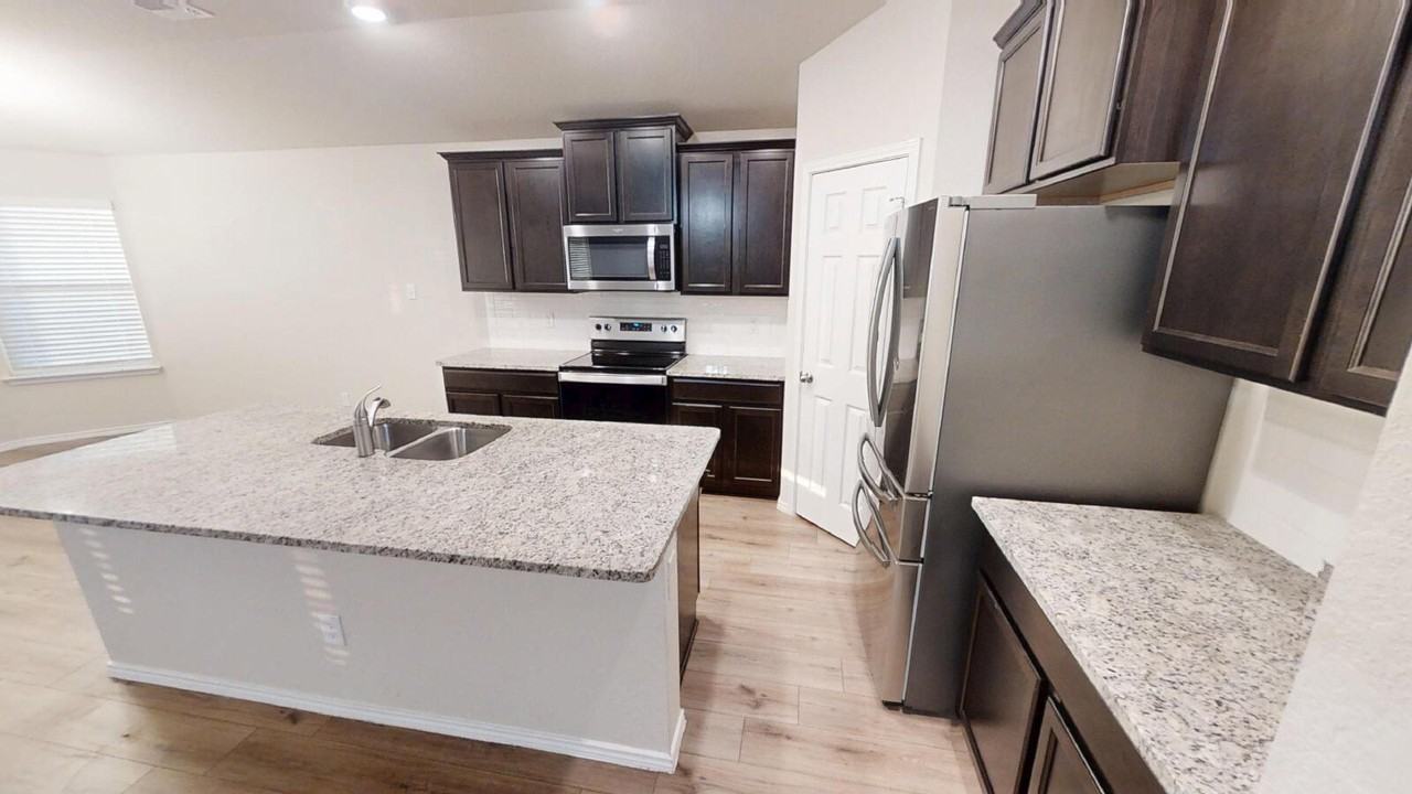 2034 Bee Creek Loop - Photo 7 of 33