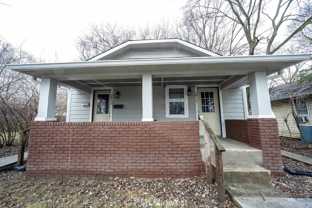 2930 N Dearborn St Unit B - Photo 1 of 1