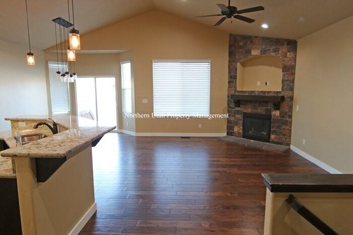 2420 Field Stone Way - Photo 2 of 25