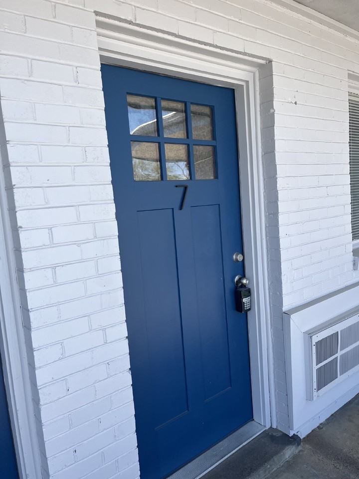 2607 Jefferson St Apt 7 - Photo 3 of 14