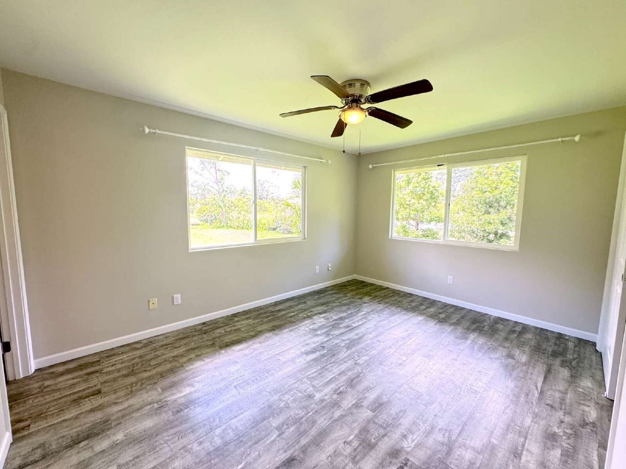 15-1698 7th Ave - Photo 7 of 14