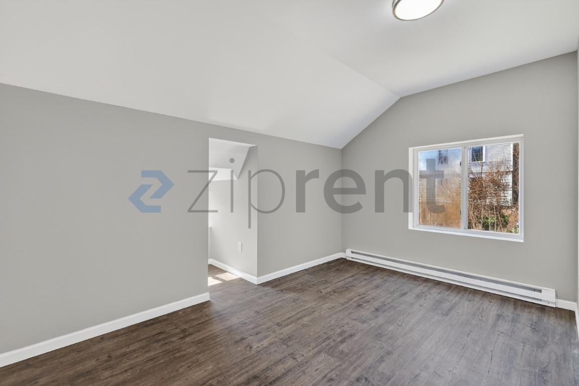 158 Cliff St #2ndFL - Photo 7 of 25